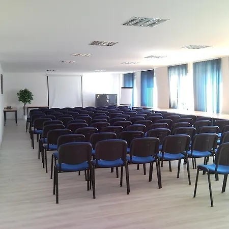 Zobor Hotel 2*