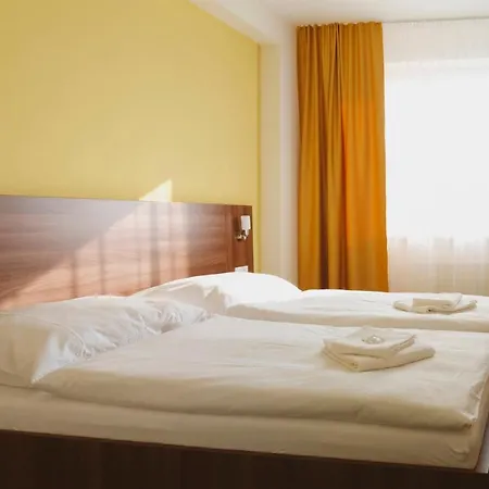 Zobor Hotel 2*